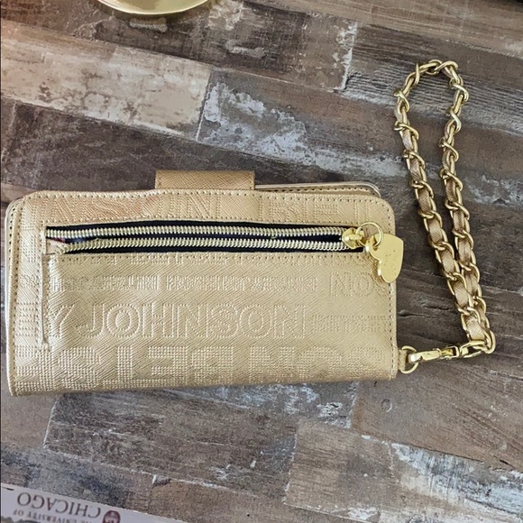 Betsy Johnson Gold wallet - Picture 2 of 3